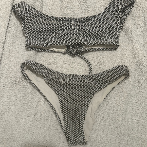 Blue Life Black and White Bikini - Picture 2 of 5